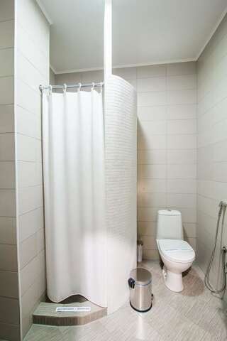 Отель Georg Palace Hotel Черновцы Люкс с балконом-7