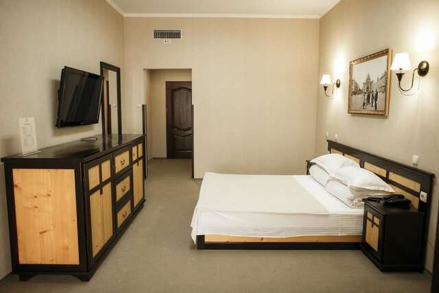 Отель Georg Palace Hotel Черновцы-15