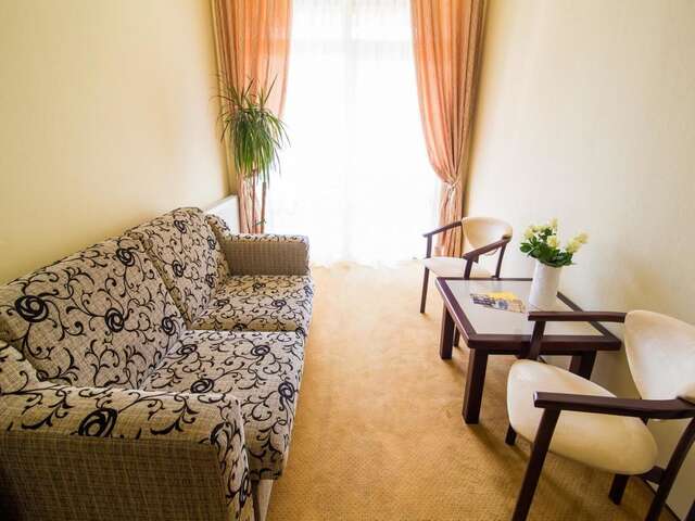 Отель Georg Palace Hotel Черновцы-31