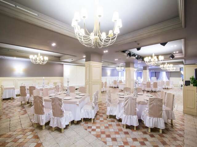 Отель Georg Palace Hotel Черновцы-35